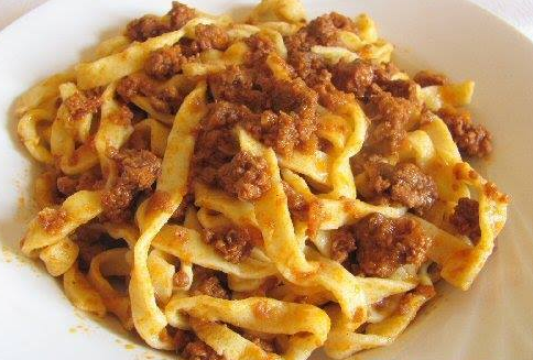 Tagliatelle al ragù