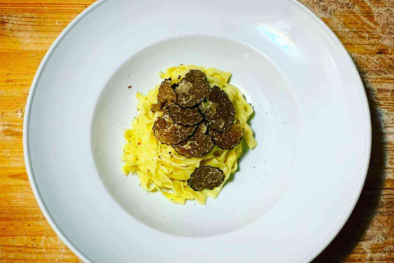 Tagliatelle al tarfufo nero