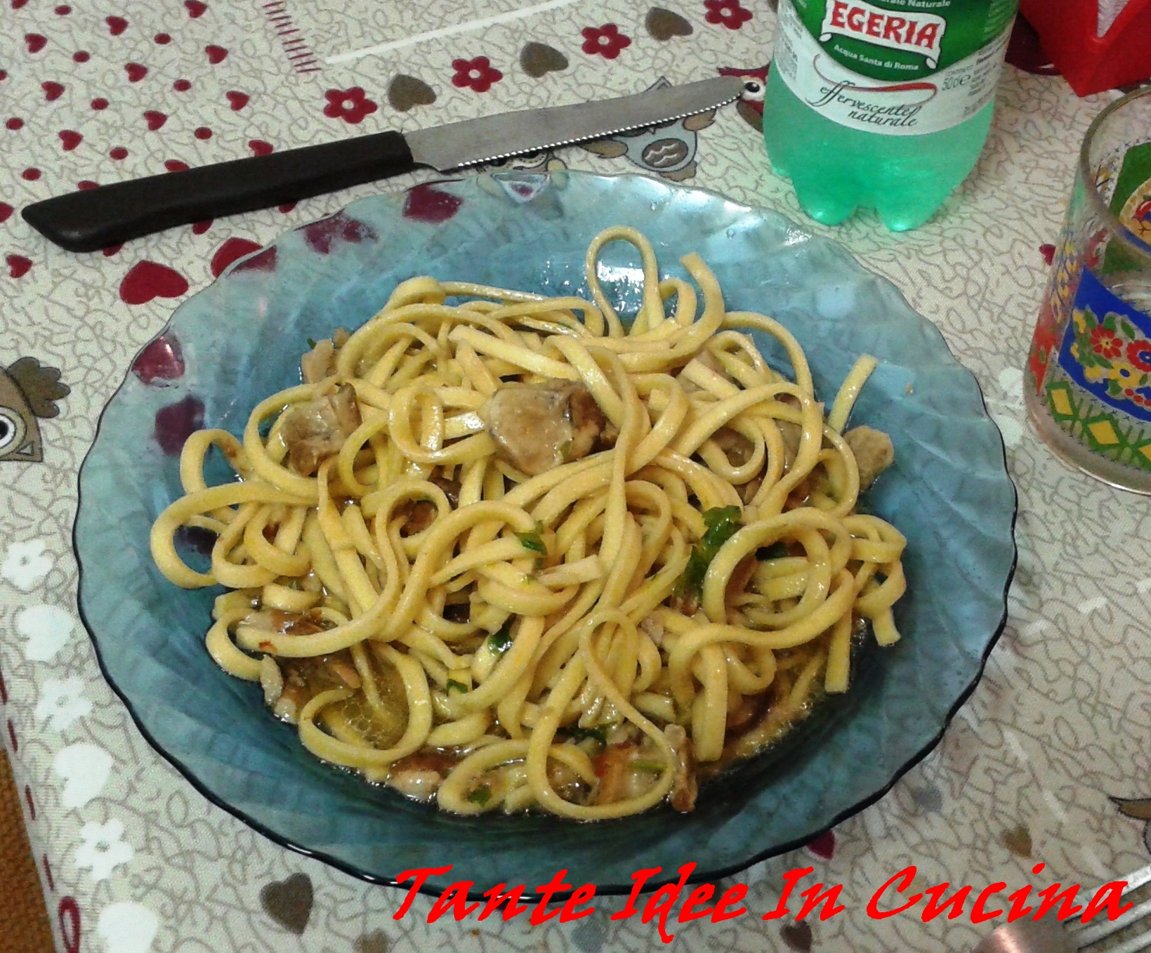 Tagliatelle con fantasia di funghi