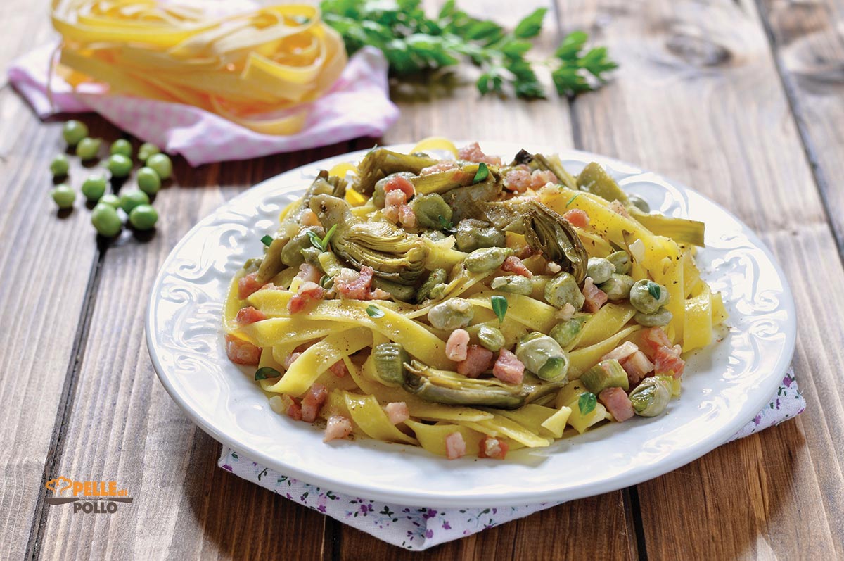 Tagliatelle con fave e carciofi