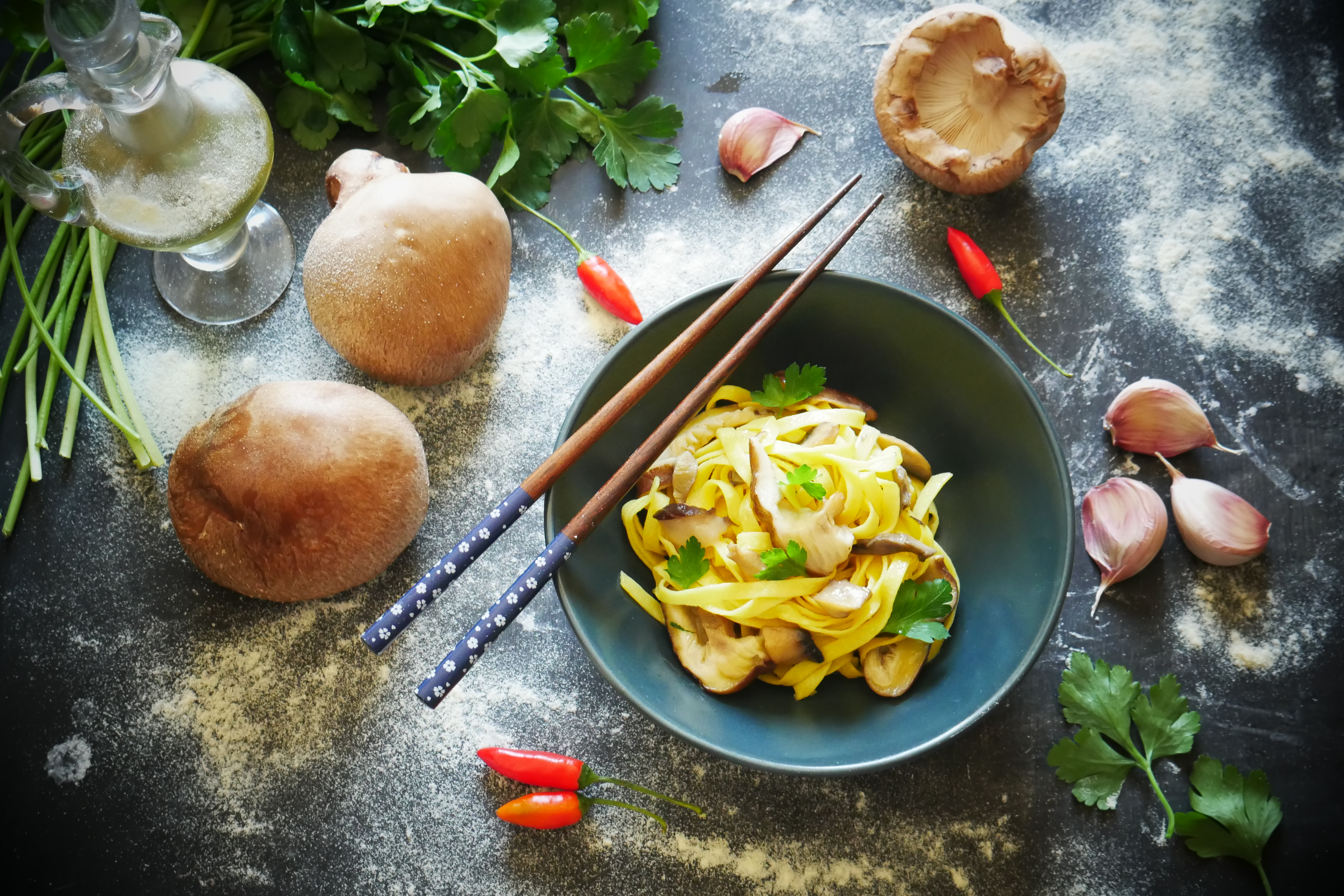 Tagliatelle con funghi shitake