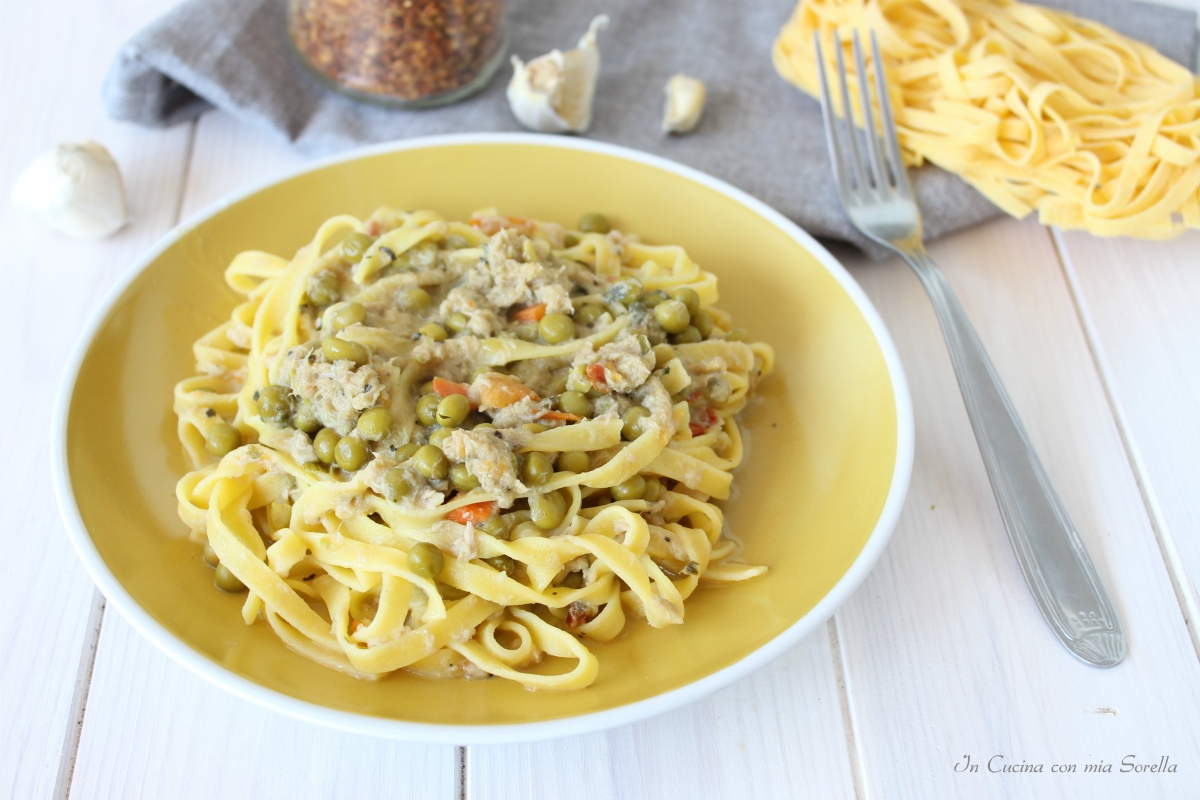 Tagliatelle tonno e piselli