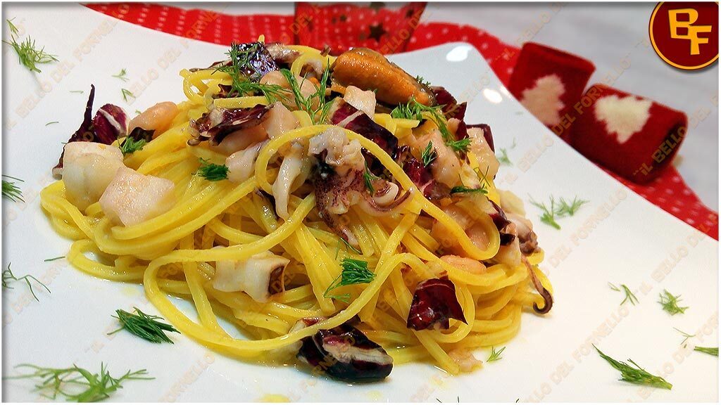 Tagliolini ai frutti di mare con radicchio