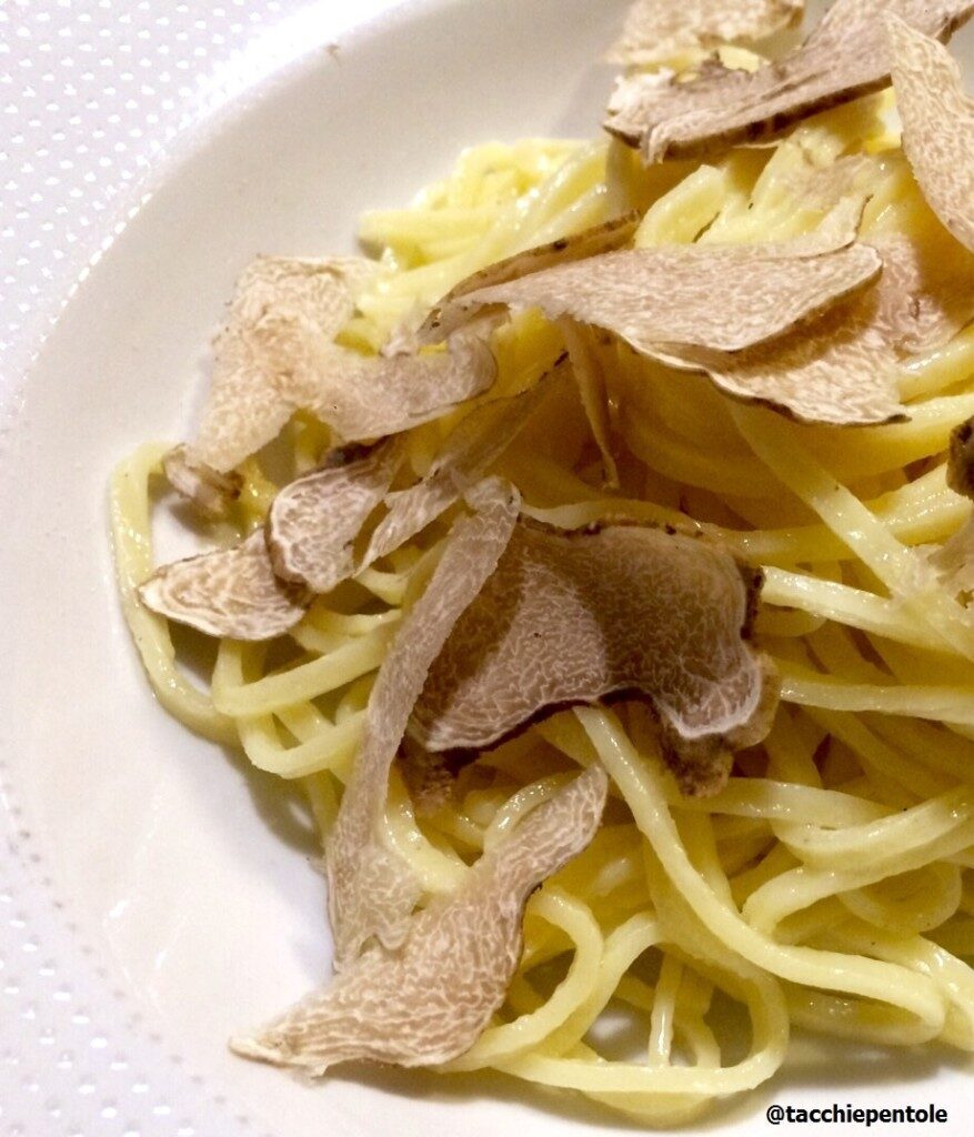 Tagliolini burro e tartufo