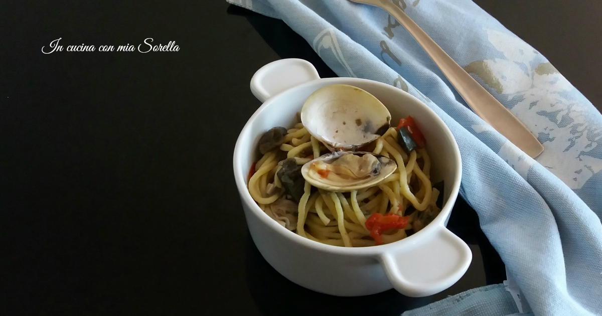 Tagliolini con vongole e melanzane