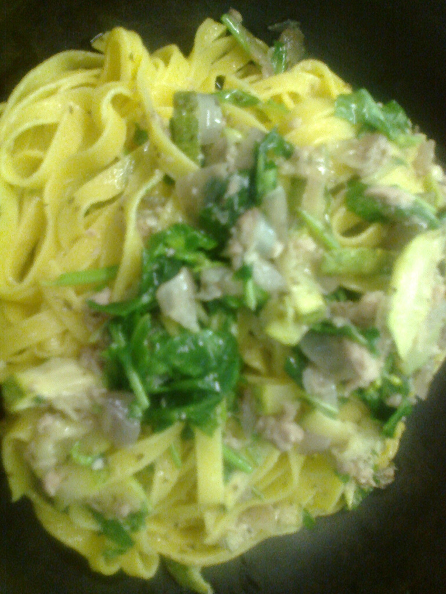 Tagliolini tonno, zucchine