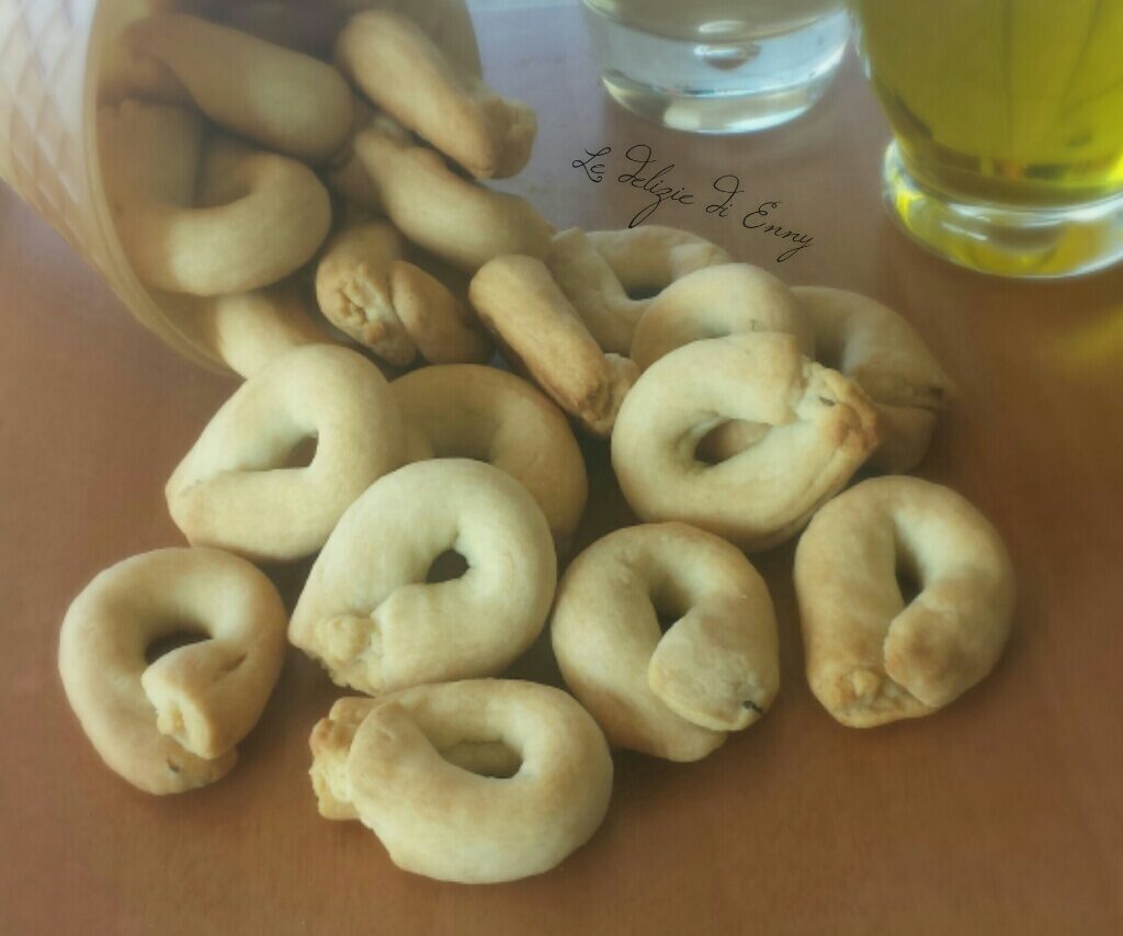 Taralli con esubero di lievito madre
