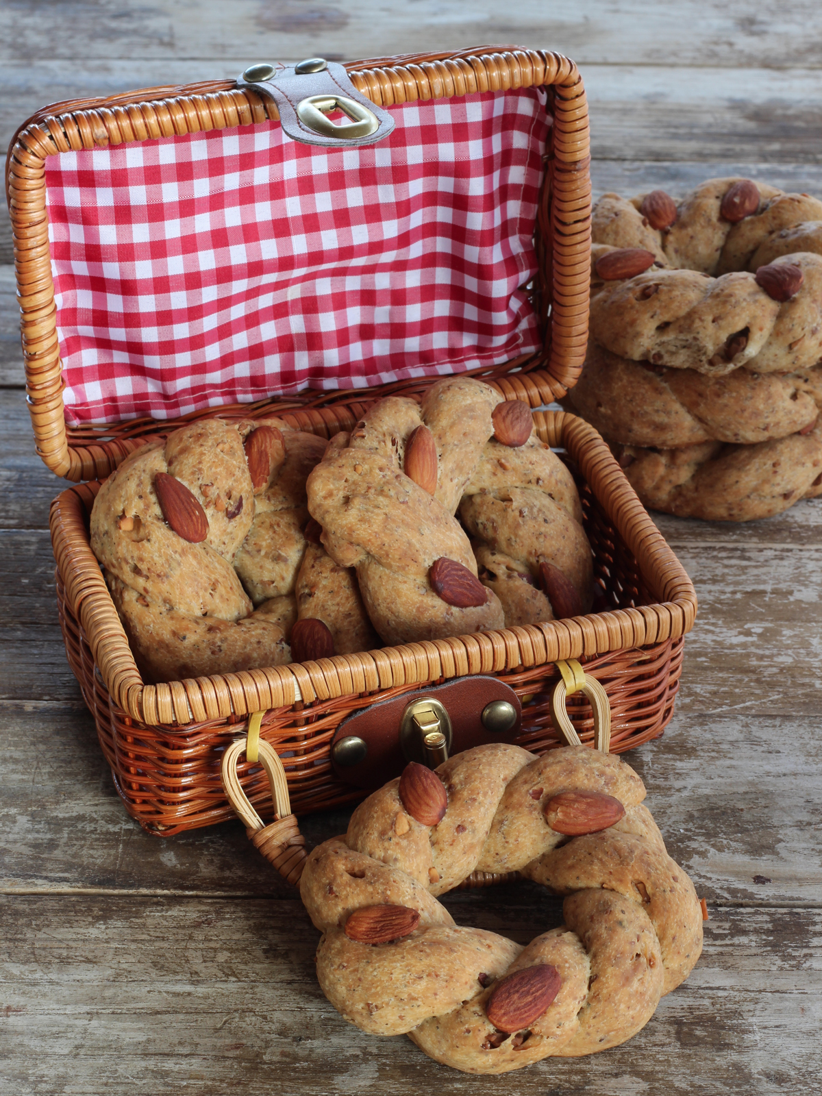 Taralli ‘nzogna e pepe