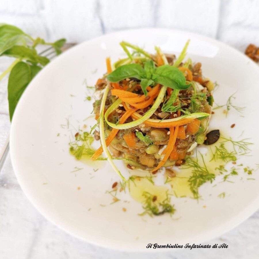 Tartara vegetariana agli agrumi e mandorle