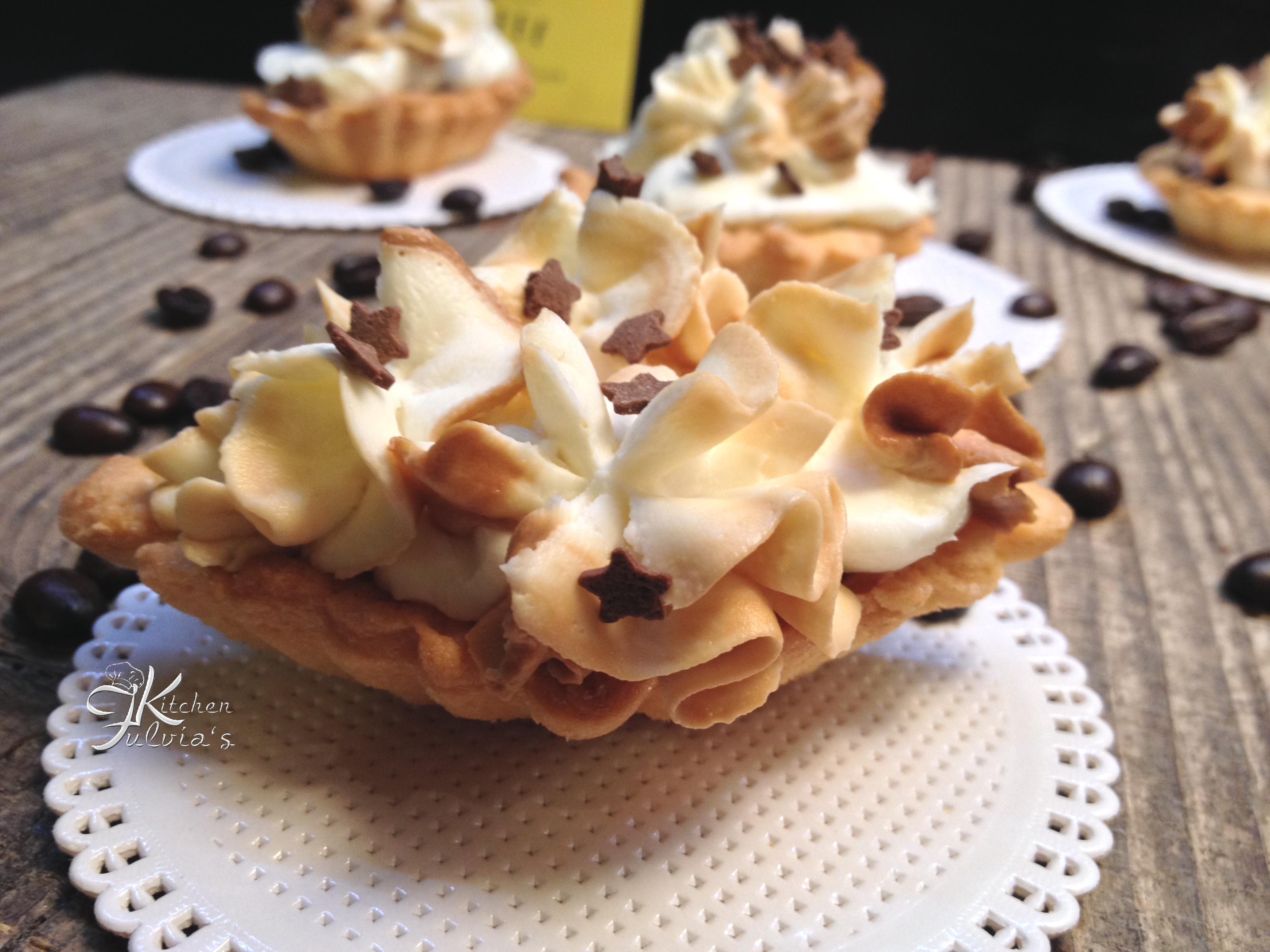 Tartellette di frolla con crema al caffè – waffee