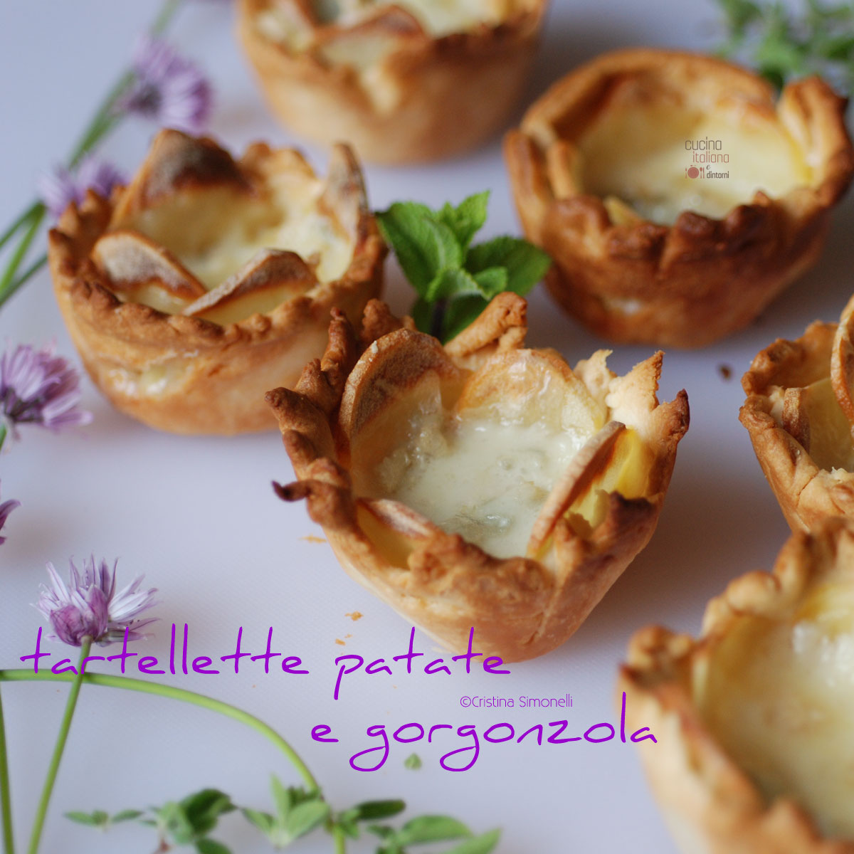 Tartellette patate e gorgonzola, ricetta golosa