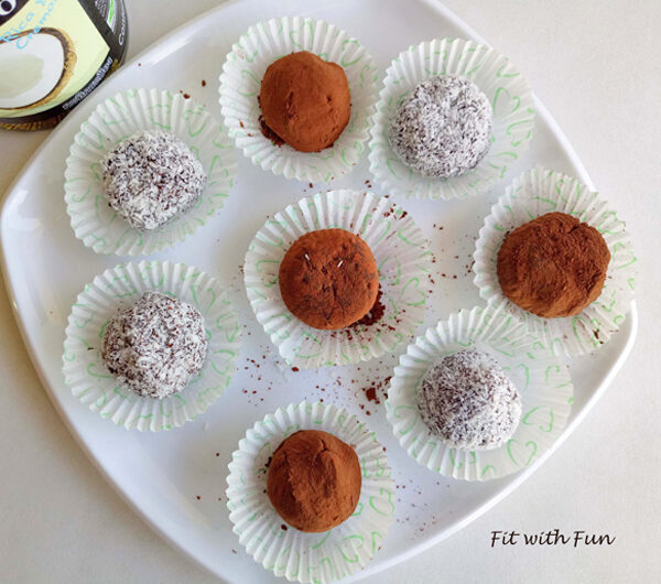 Tartufi 3 ingredienti al cocco e cioccolato proteici e senza cottura