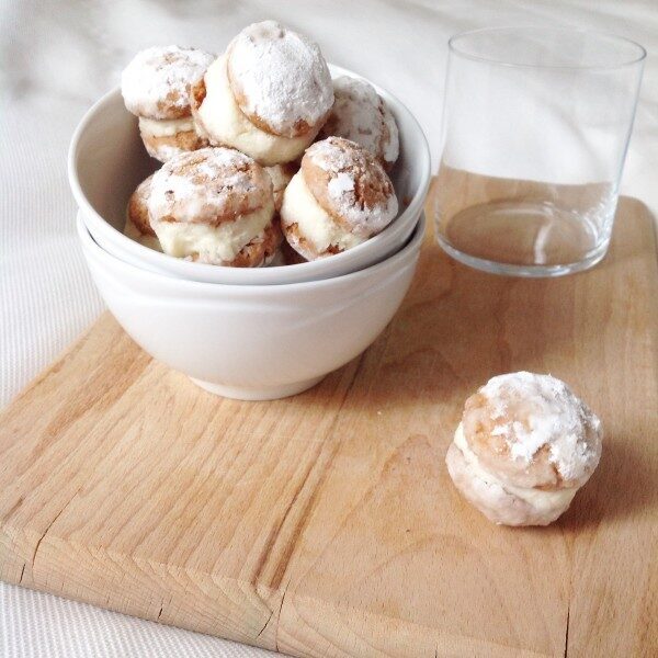Tartufi cocco e amaretti