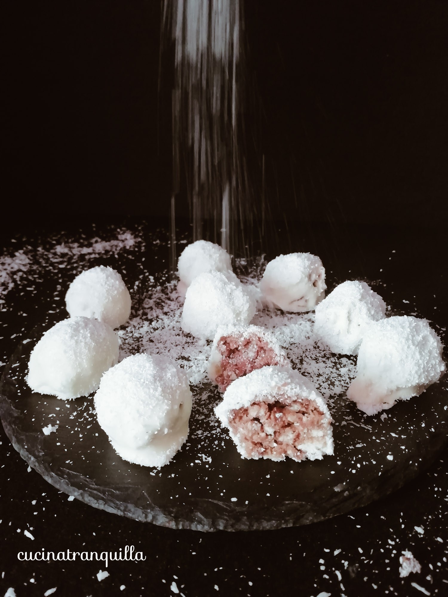 Tartufini al cioccolato bianco e cocco