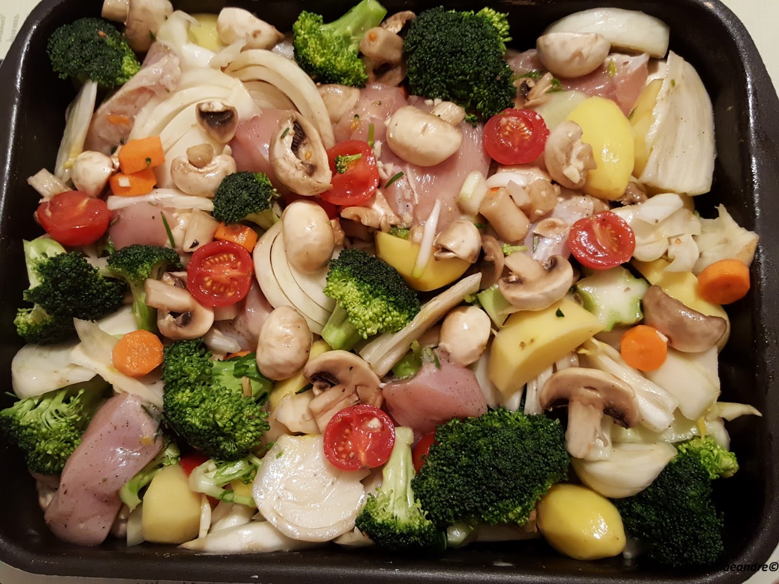 Teglia di verdure e pollo al forno