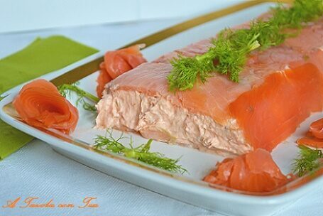 Terrina di salmone senza cottura e senza colla di pesce