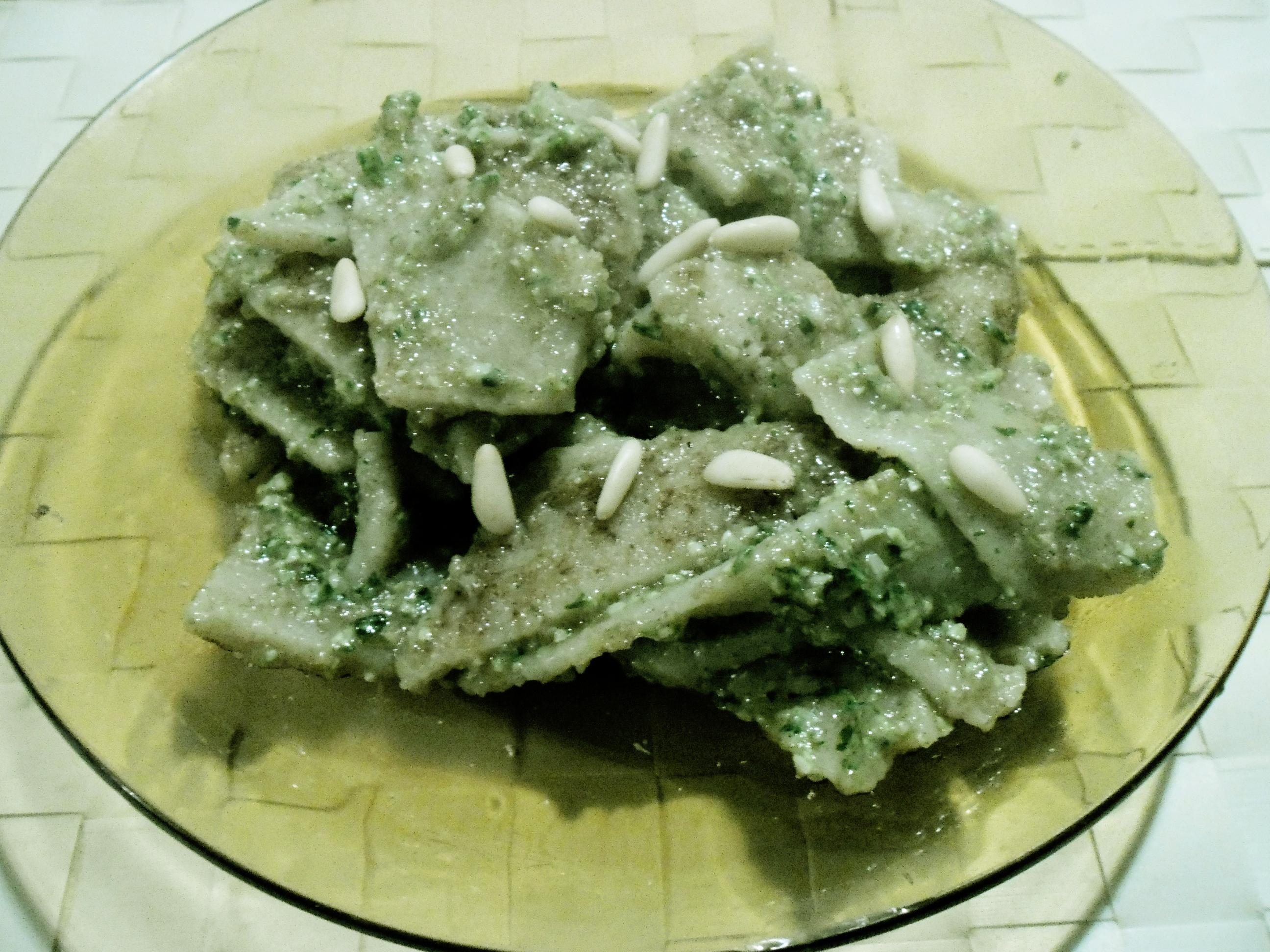 Testaroli al pesto