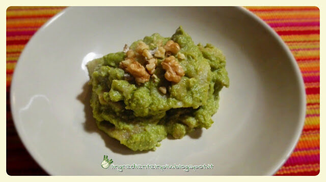 Testaroli della lunigiana con crema di broccoli e noci