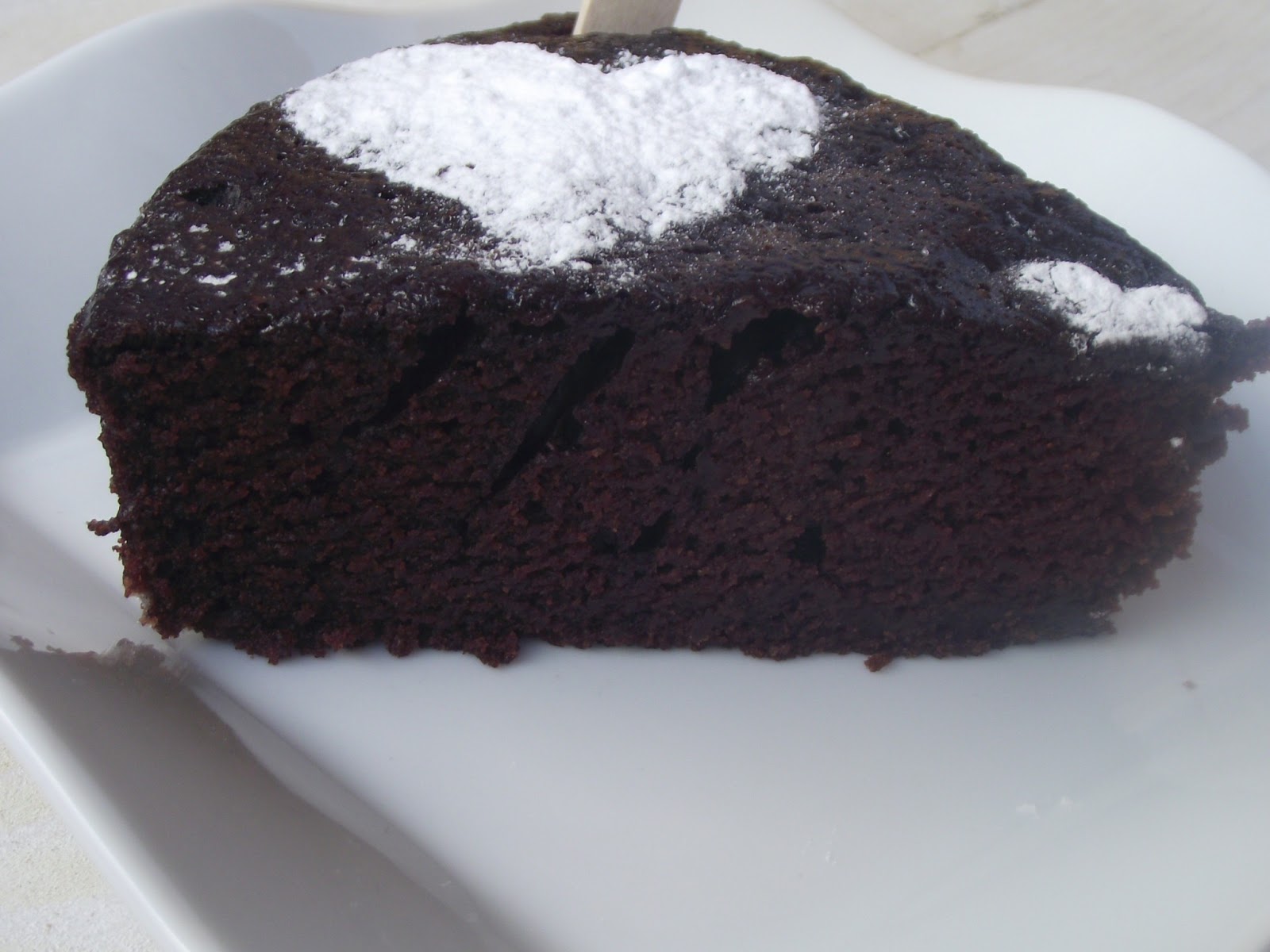 The crazy cake ovvero la torta matta al cacao e lev