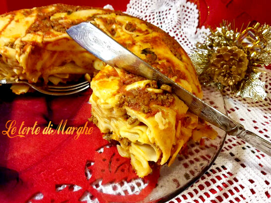 Timballo di pasta alla bolognese