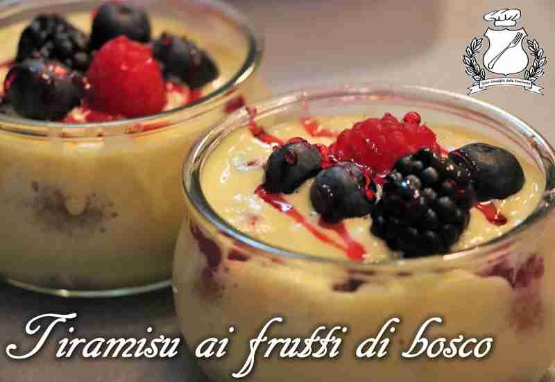 Tiramisu ai frutti di bosco