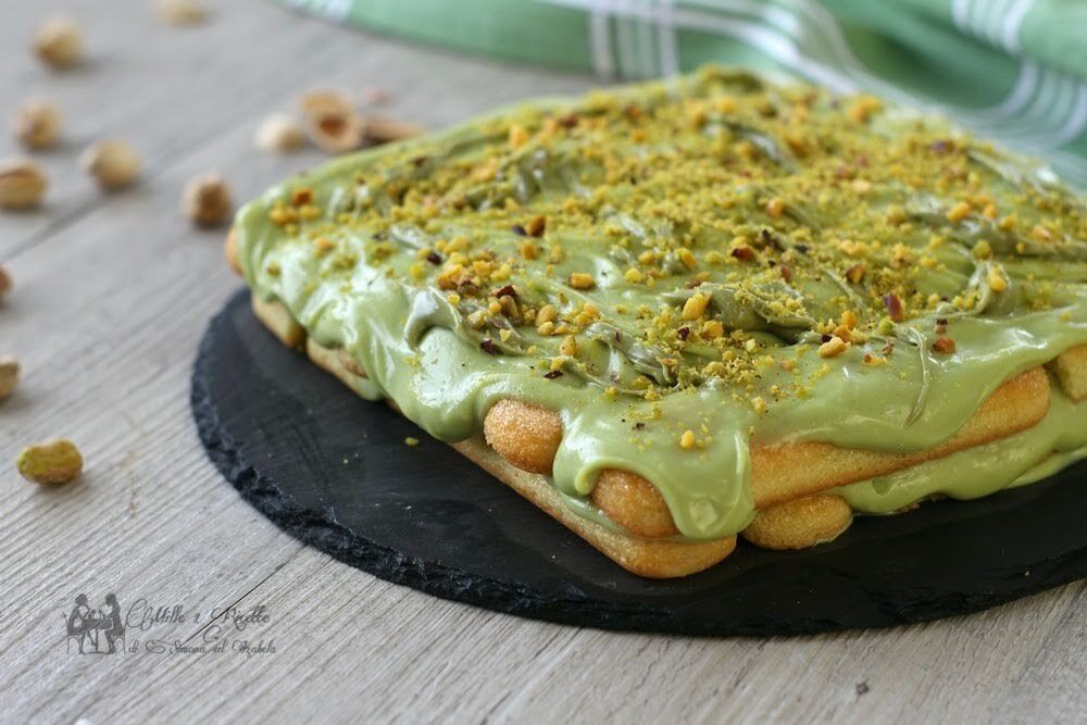 Tiramisù al pistacchio senza uova, ricetta veloce