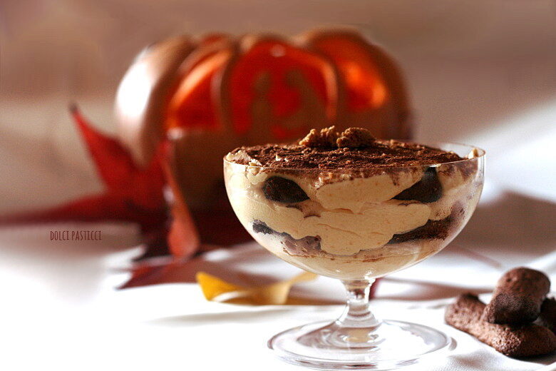 Tiramisù alla zucca con amaretti senza glutine