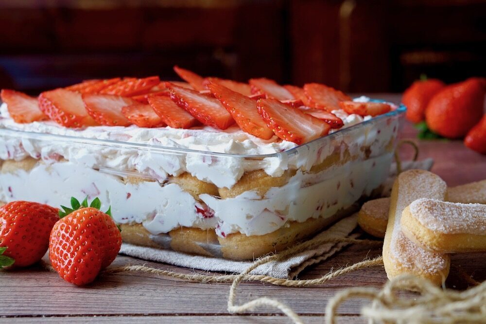 Tiramisù alle fragole senza uova