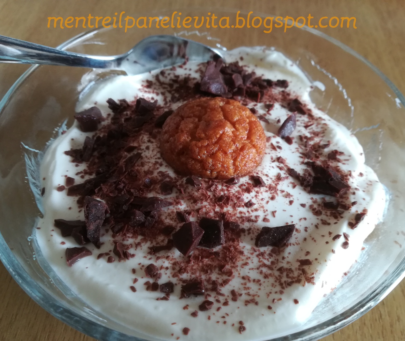 Tiramisù senza uova con amaretti