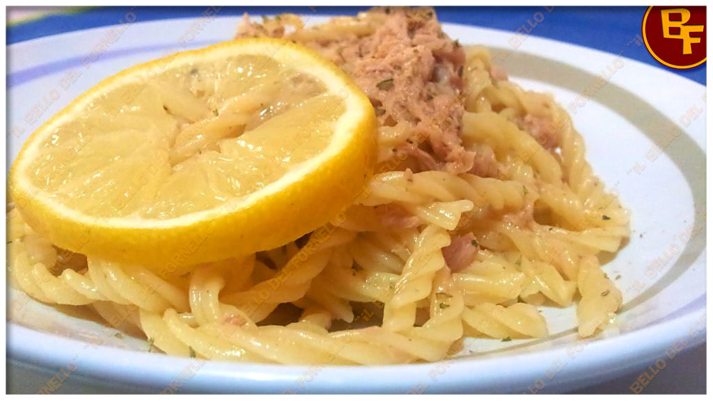 Tirasugo al tonno e limone