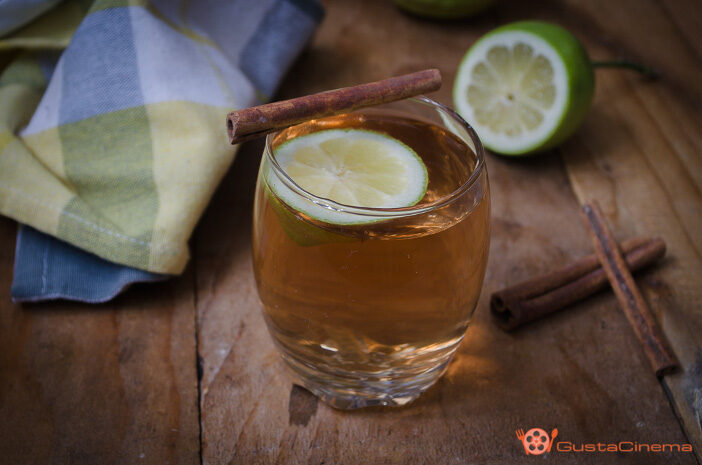 Tisana alla cannella con alloro e salvia