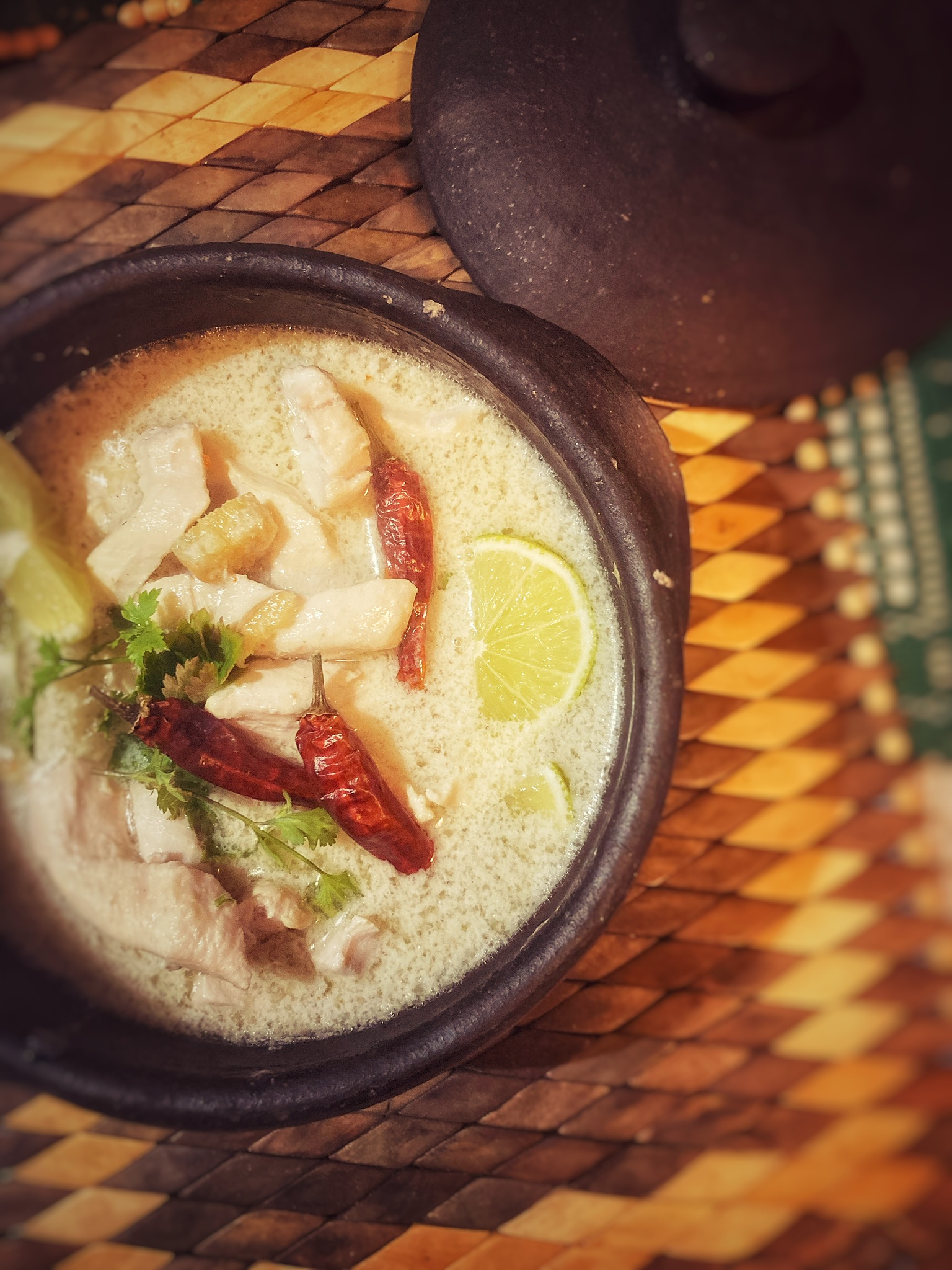 Tom kha gai (thailandia)