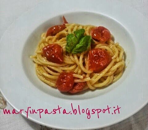 Tonnarelli con pomodorini infornati al basilico