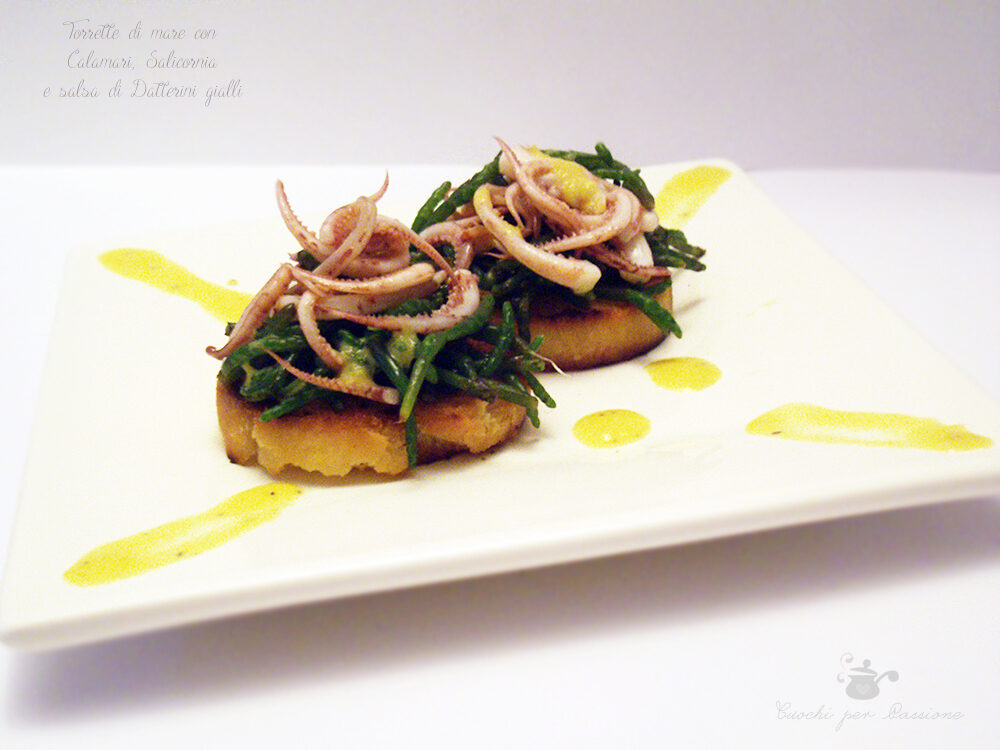 Torrette di mare con calamari, salicornia e salsa di datterini gialli