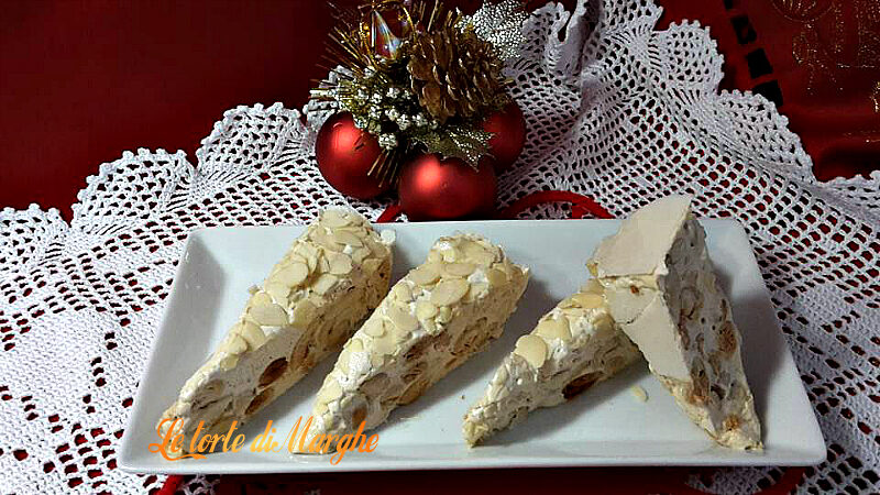 Torrone mandorlato morbido fatto in casa