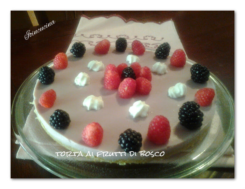 Torta ai frutti di bosco