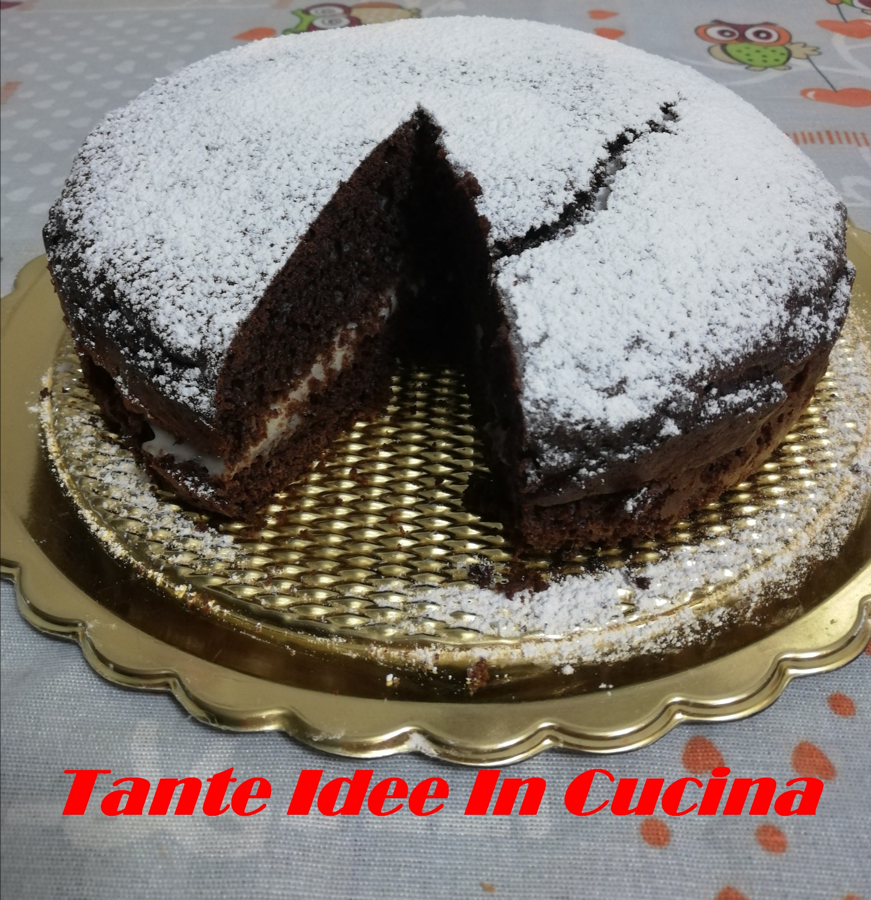 Torta al cacao con crema al cocco