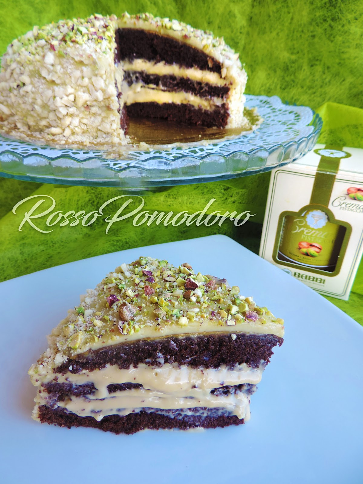 Torta al cacao con crema e glassa al pistacchio (Babbi)