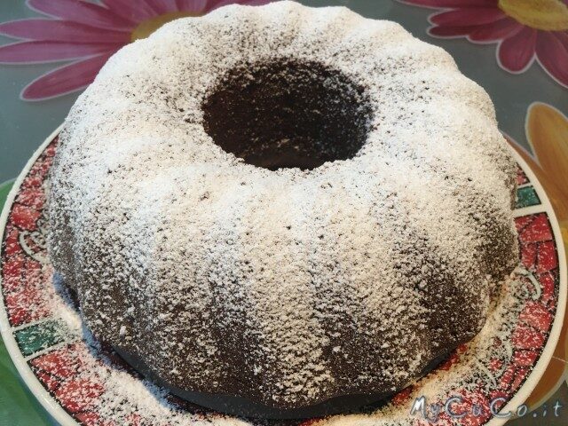 Torta al cacao con preparato autolievitante senza glutine ruggeri, impastata con il cuco