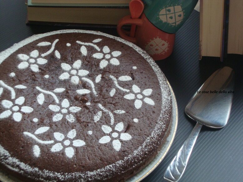 Torta al cacao senza burro e olio