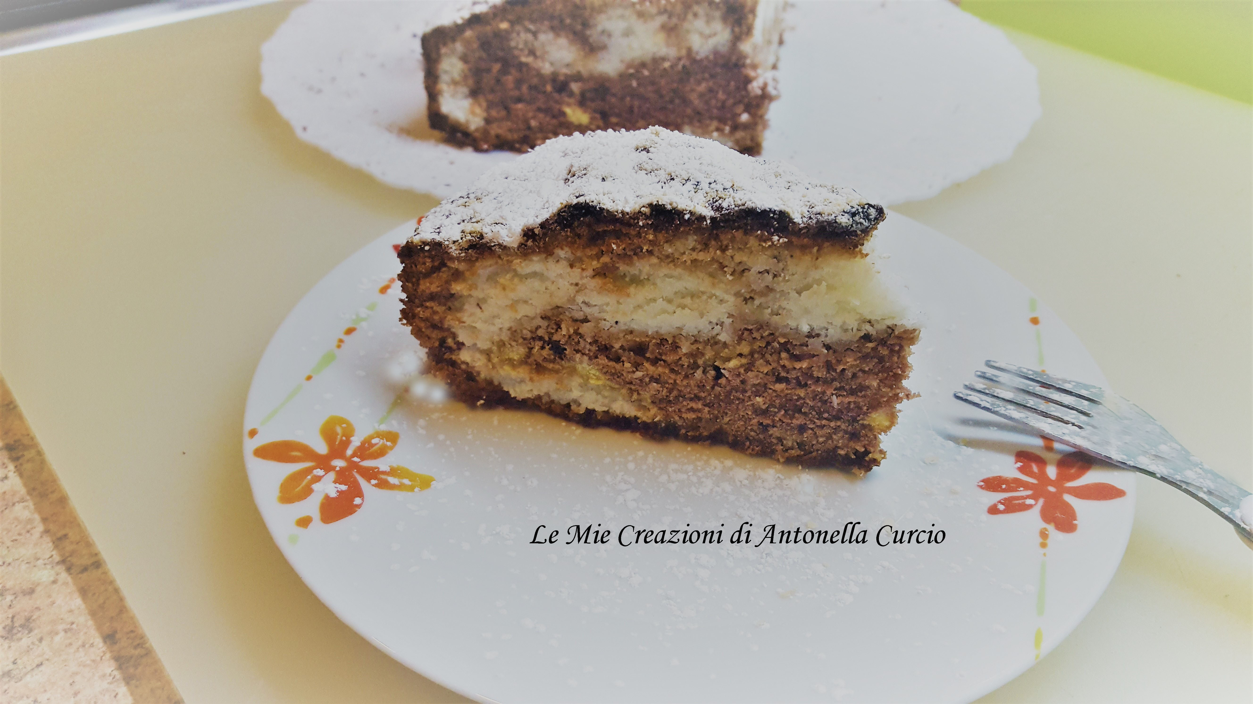 Torta al cacao variegata al cocco senza glutine e senza lattosio