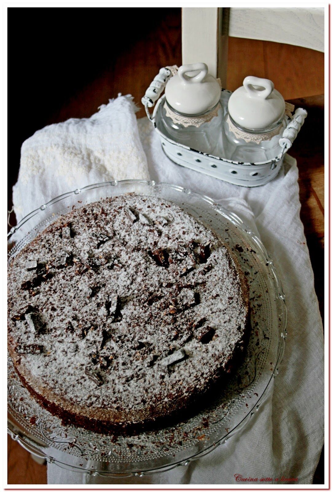Torta al cioccolato e cannella (con riciclo di uova di pasqua )