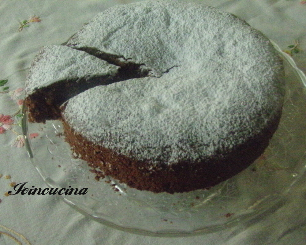 Torta al cioccolato e mandorle