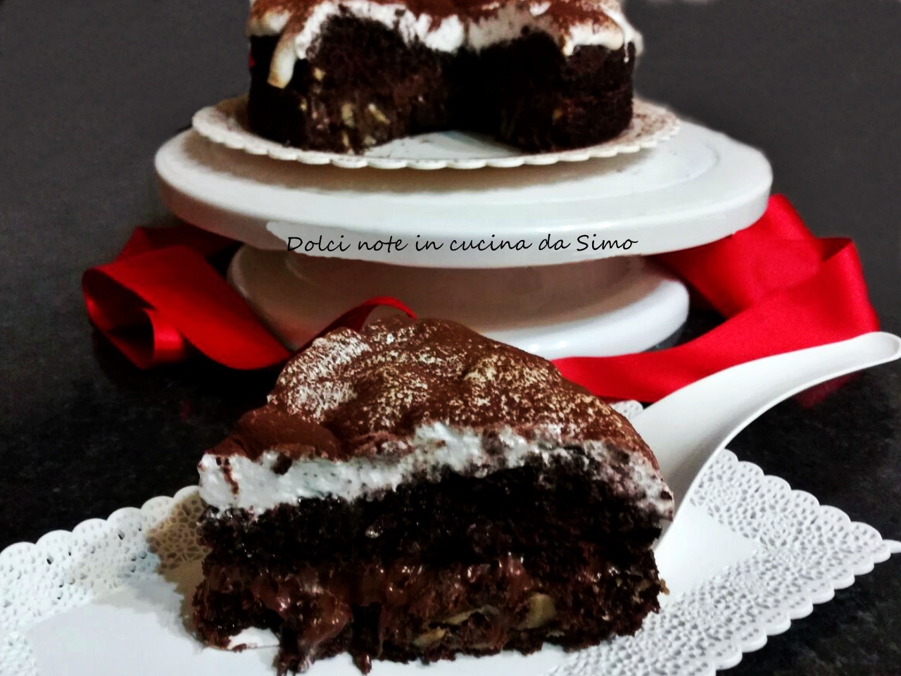 Torta al cioccolato e meringa