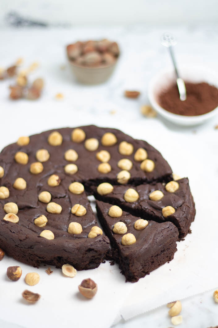 Torta al cioccolato e nocciole senza lievito