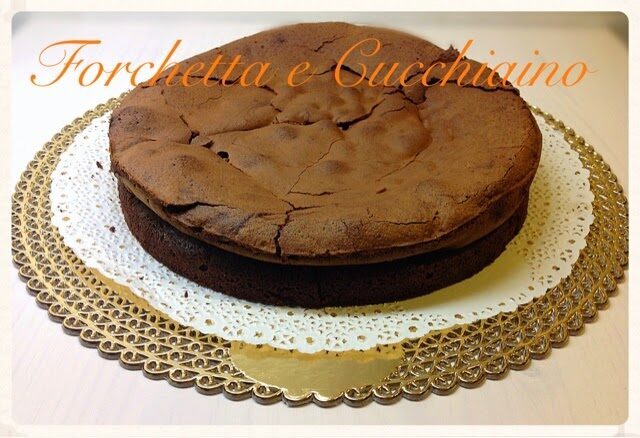 Torta al cioccolato “nuvola” di nigella lawson