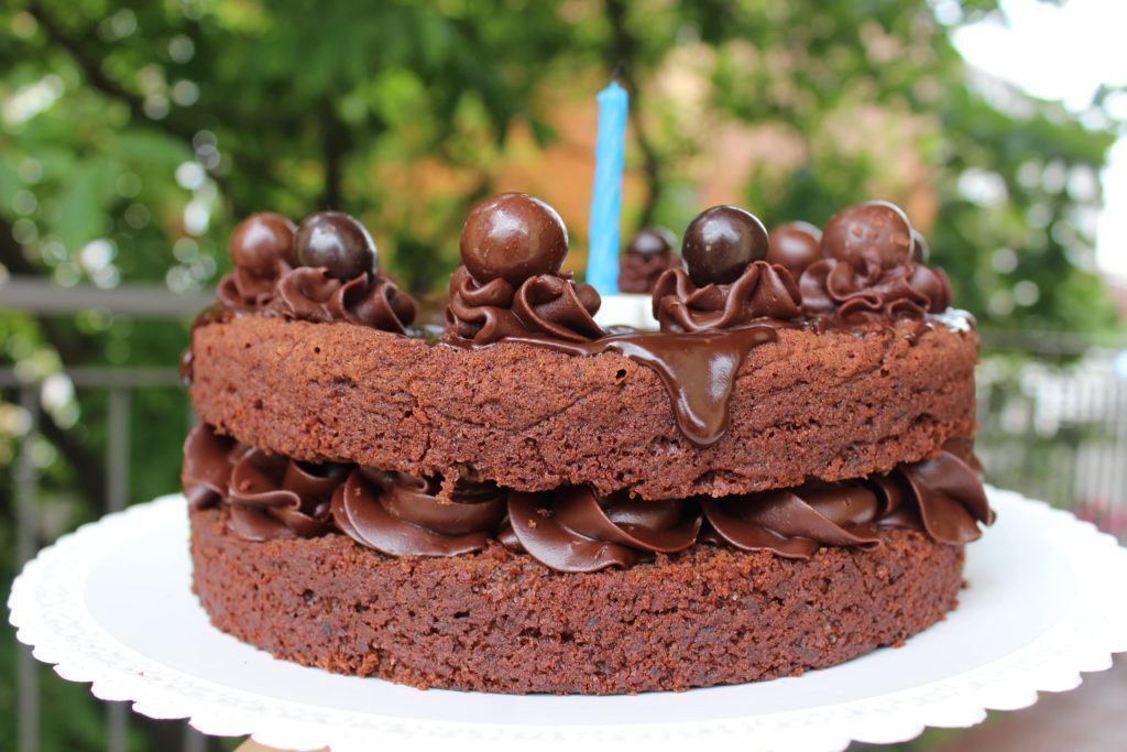 Torta al cioccolato per il blog b-day!