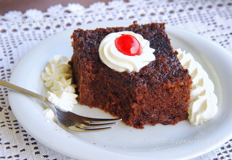TORTA AL CIOCCOLATO SCIROPPATA