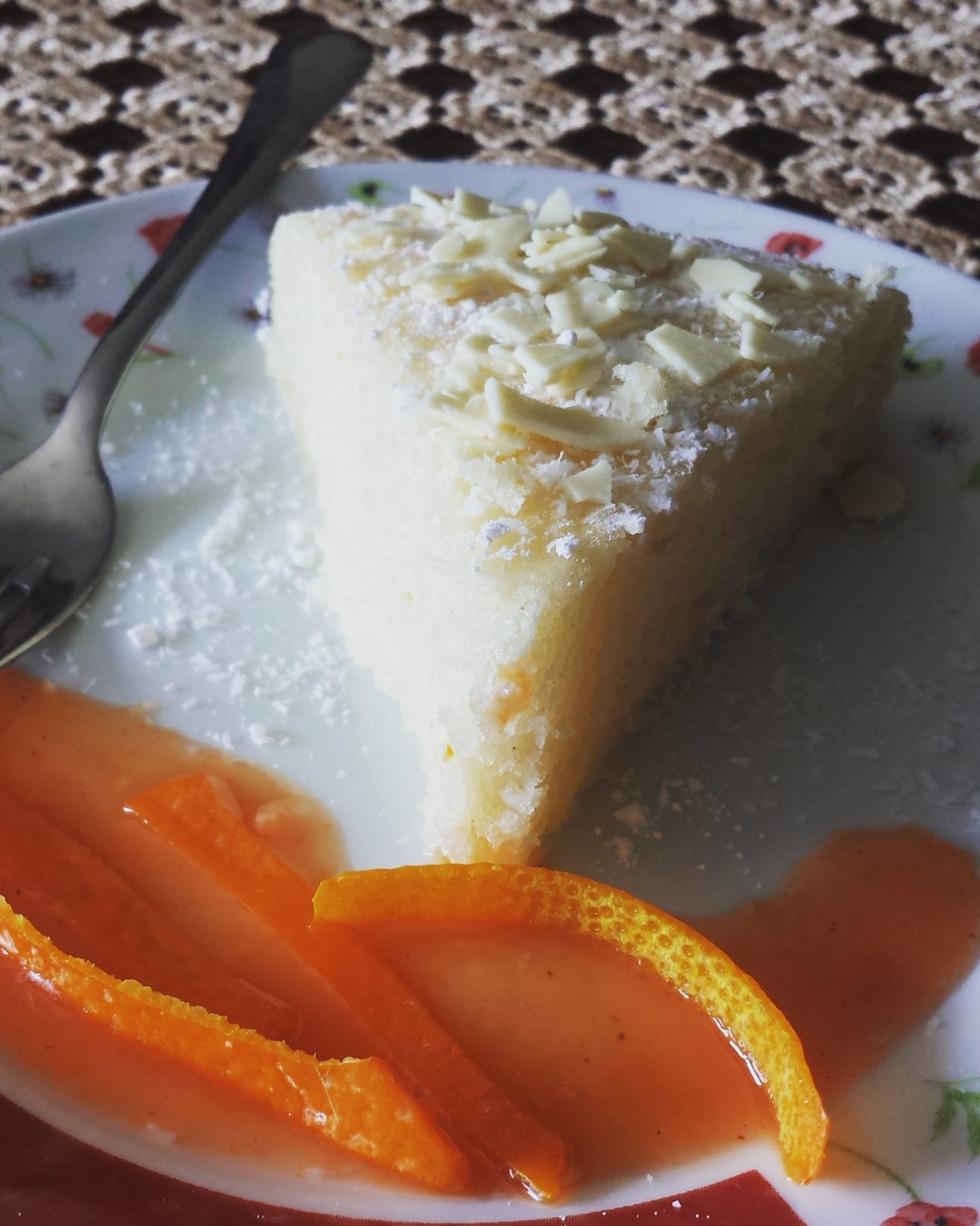 Torta al cocco senza burro e uova