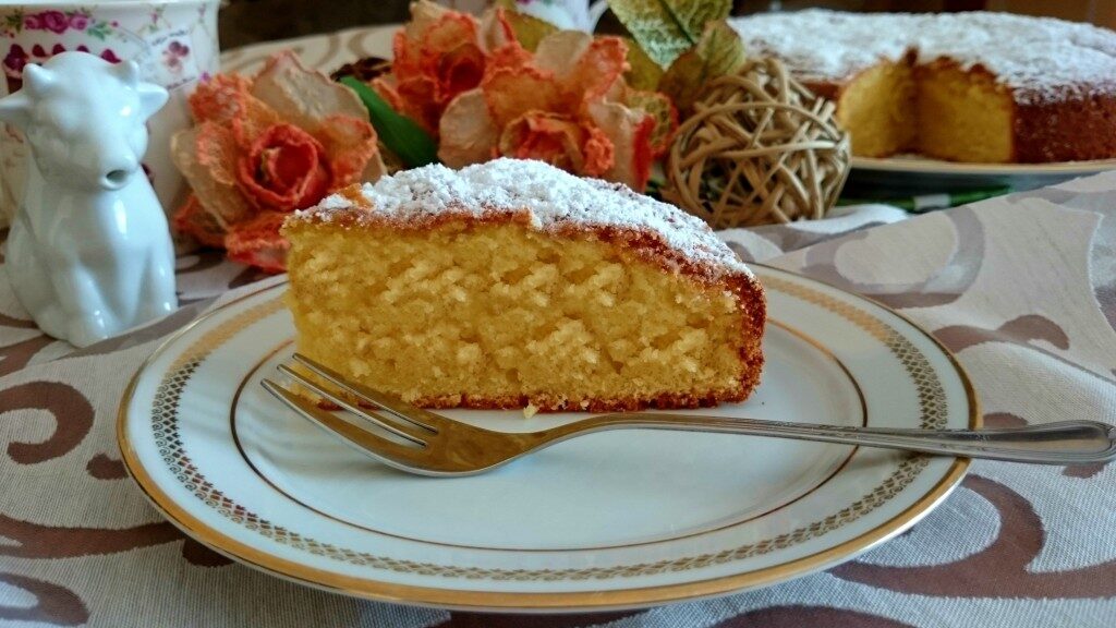 Torta al latte caldo